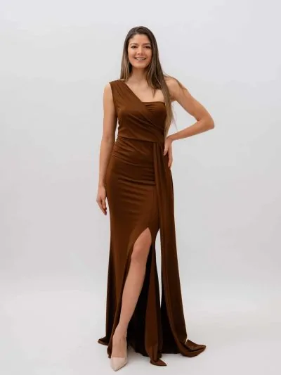 VESTIDO DE UN HOMBRO