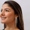 ARETES LARGOS CON BRILLANTES