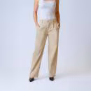 PANTALON CON PINZAS
