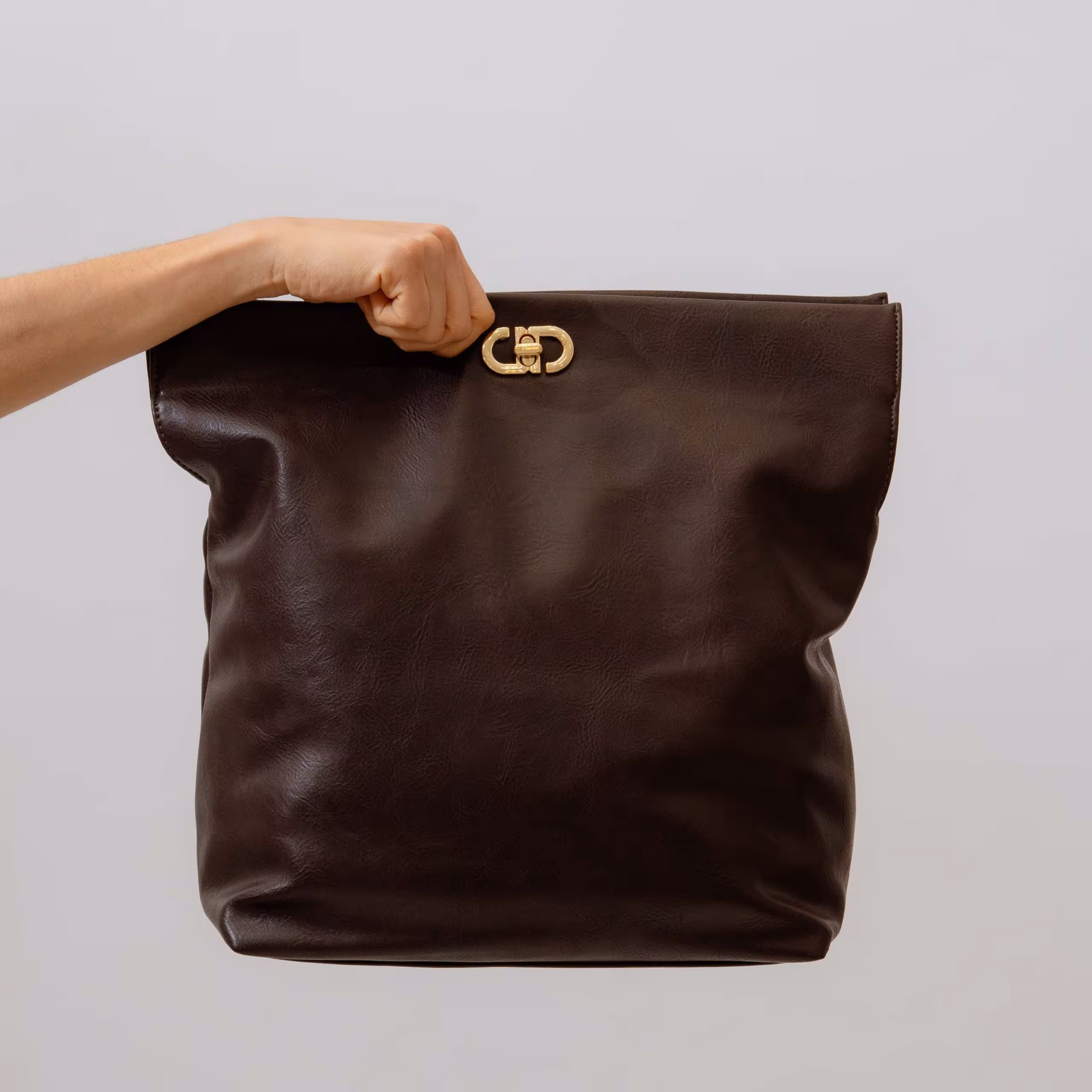 BOLSO BANDOLERA CIERRE METALICO