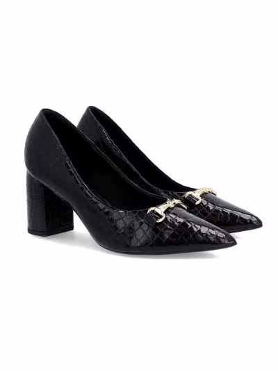SCARPIN EM COURO