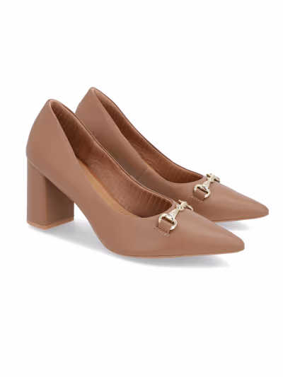 SCARPIN EM COURO