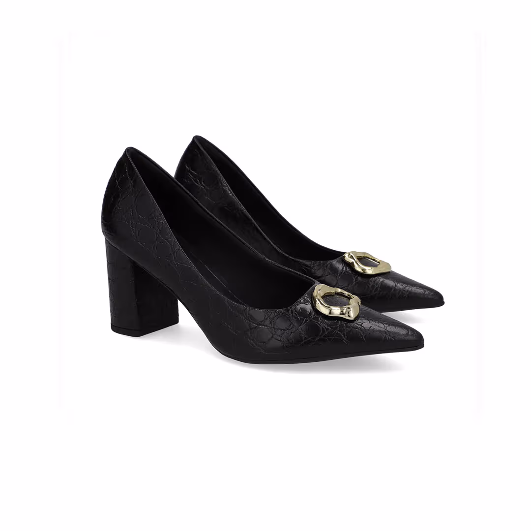 SCARPIN EM COURO